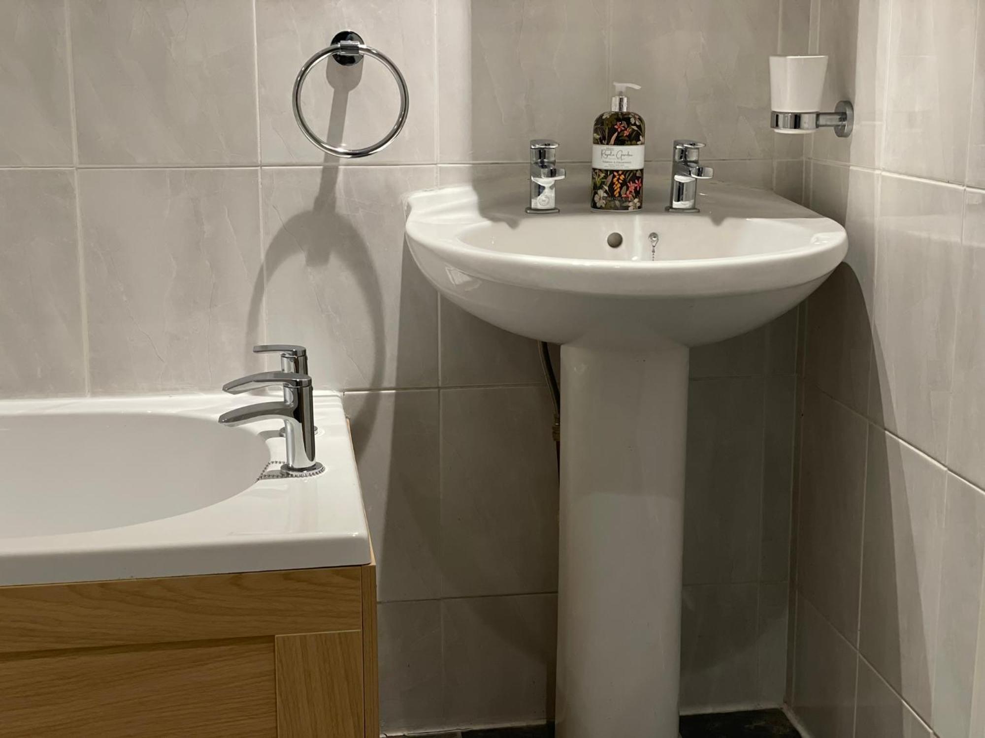 An Steisean With Office - Comet Apartments Helensburgh Esterno foto
